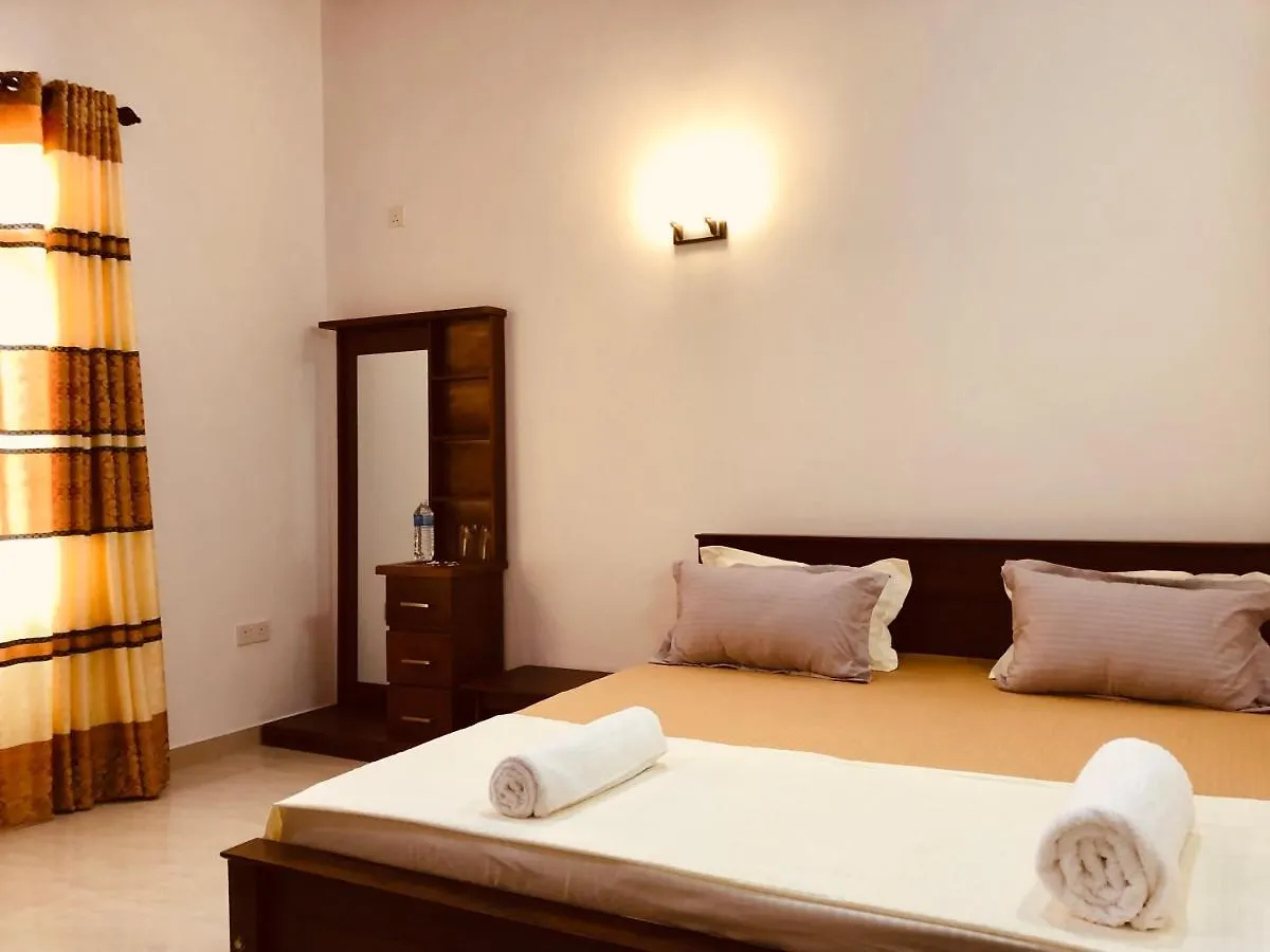 Privat bolig Sanrish Airport Villa Negombo