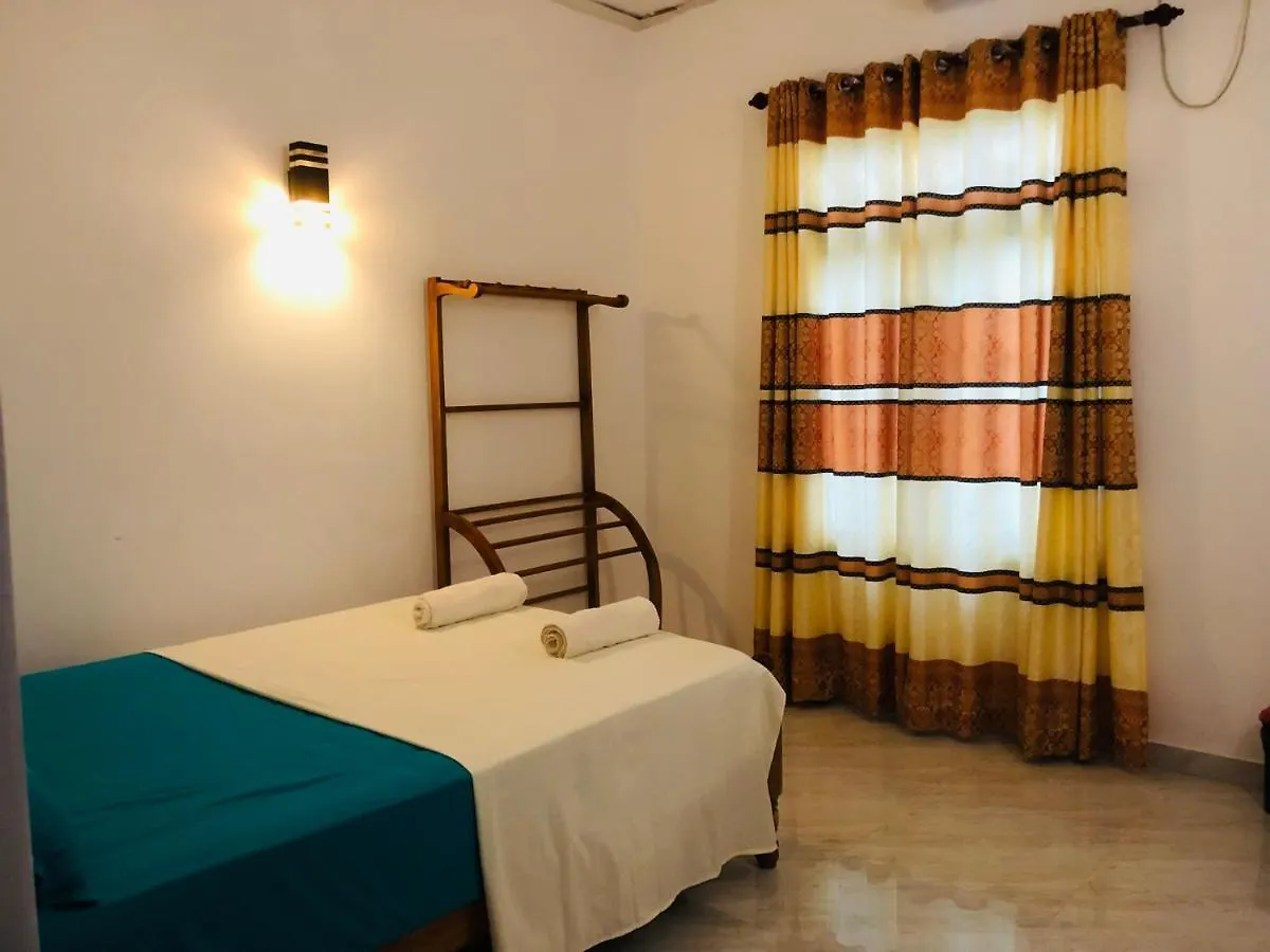 Privat bolig Sanrish Airport Villa Negombo