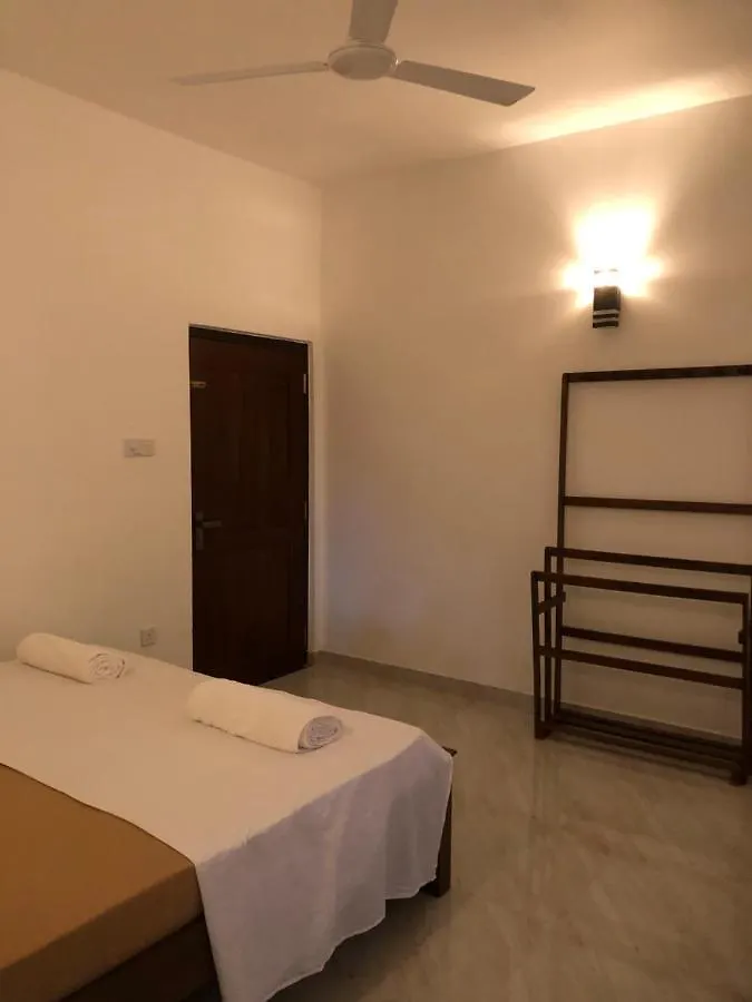 Sanrish Airport Villa Negombo Privat bolig